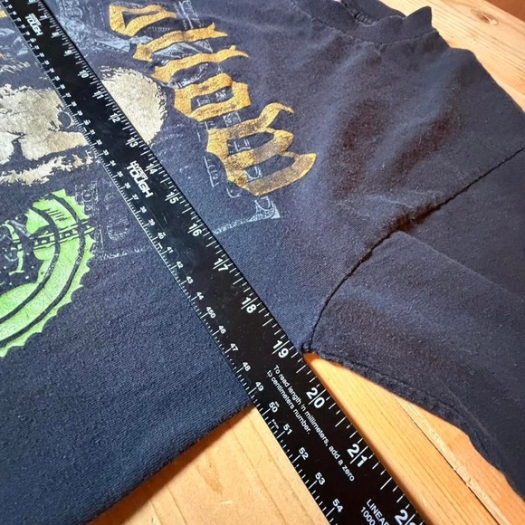 WWE Follow the leader graphic tee. - Picture 5 of 6